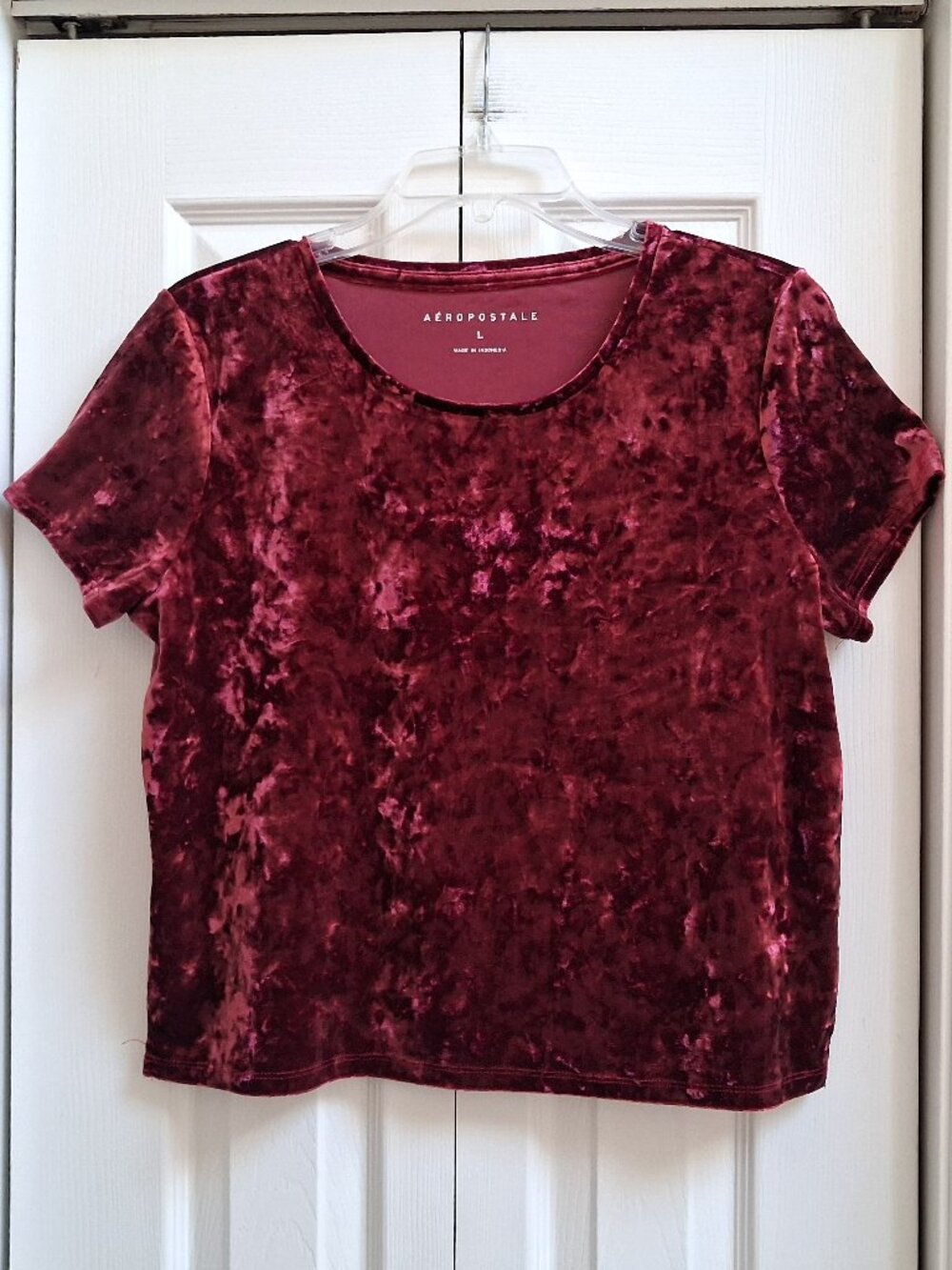 AEROPOSTALE Women's Dark Red Crushed Faux Velvet Short Sleeve Shirt sz L